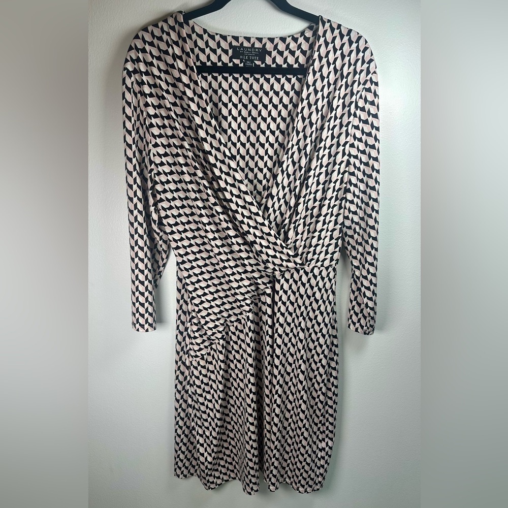 Laundry By Shelli Segal for Le Tote Black and Pink Geometric Dress V-neck XXL